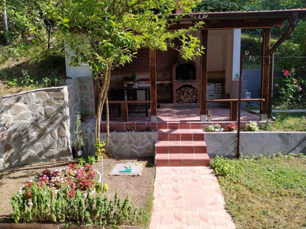 Pjer Sobe Niska Banja Exterior foto